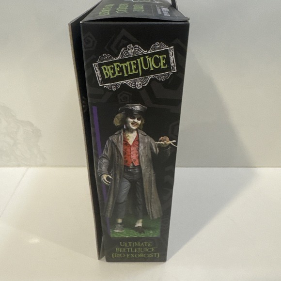 NEW NECA Ultimate Beetlejuice Betelgeuse Action Figure Reel Toy Bio-Exorcist 7" - Picture 3 of 5